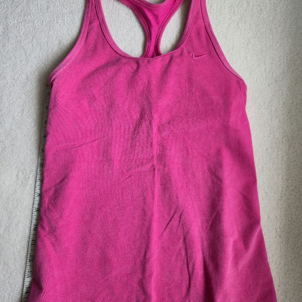 Nike Dri-Fit Women's Tank Top w/ Built-in Bra size M